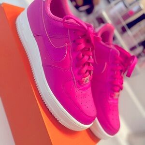💕🔥LIKE NEW Fascia Pink Nike Air Force1 low shoe